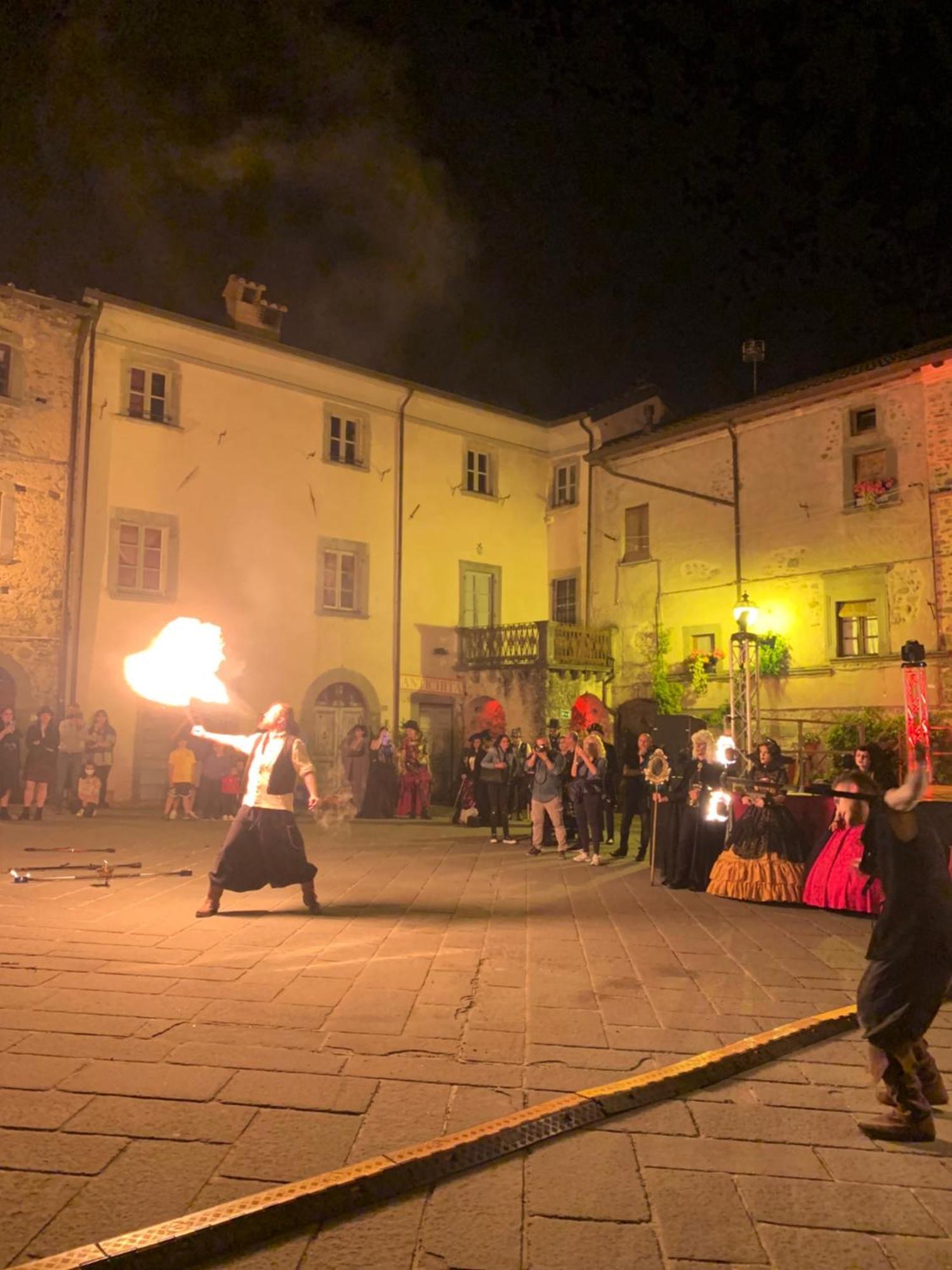 Affittacamere Dodo Villafranca in Lunigiana Buitenkant foto